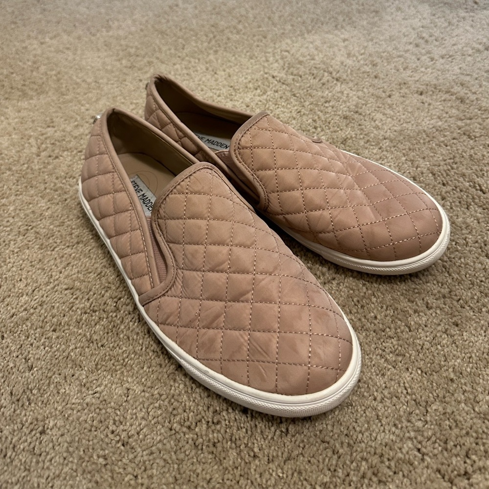 Steven madden slip ons